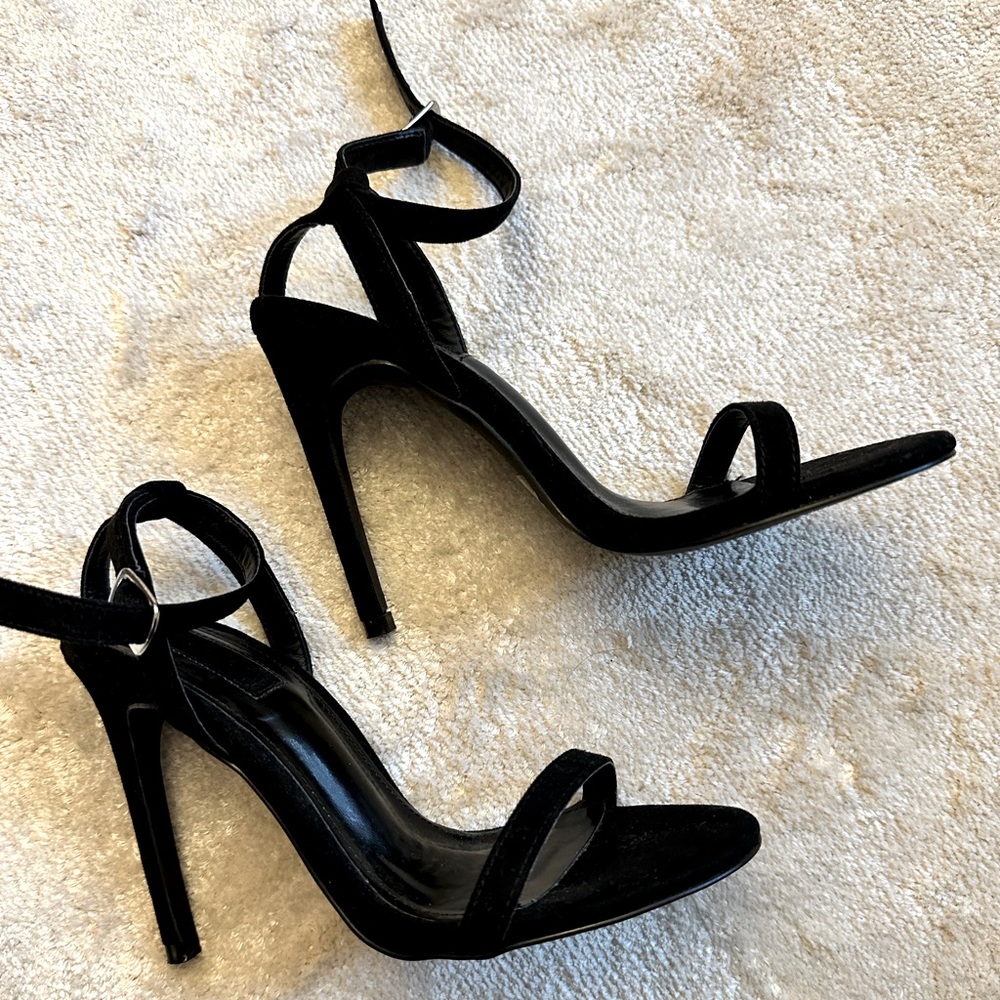 Black Stiletto Heels
